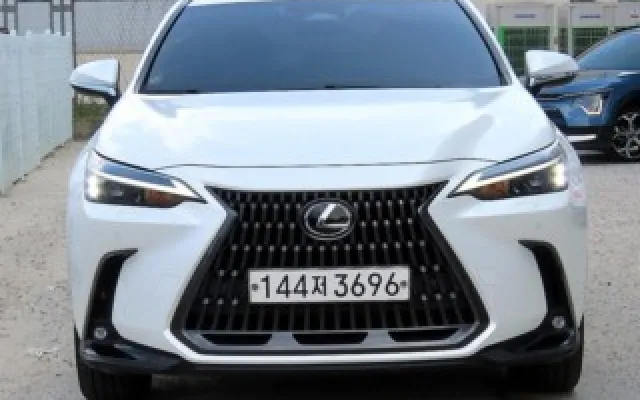 수원외제중고차 NX 350h 프리미엄 매물 사진 7 - 2023/03 103,163km